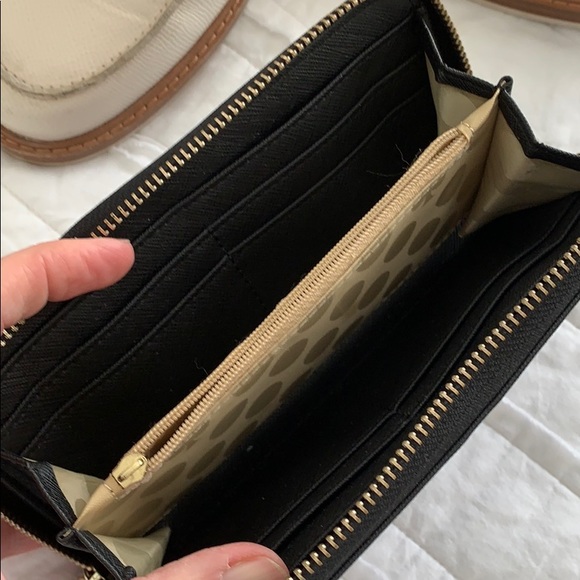 Kate Spade Wallet - Picture 4 of 6